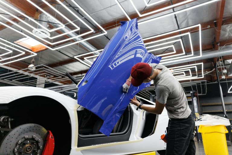Custom Car Wraps and Graphics Are Rising
