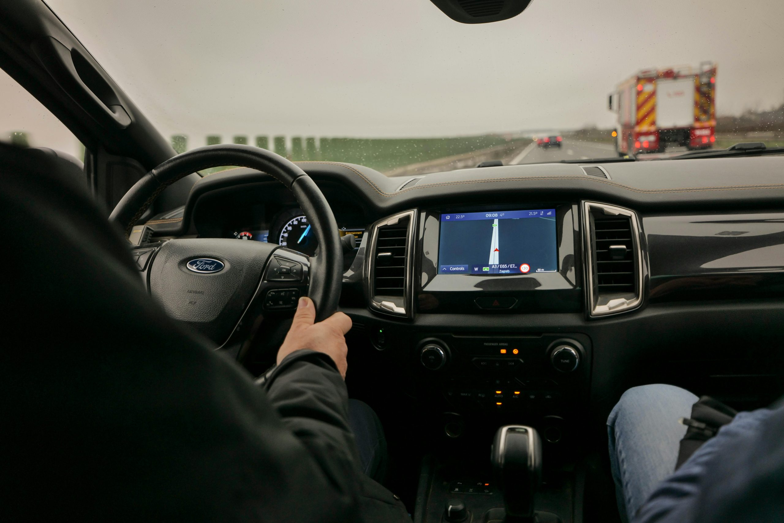 Choosing the Right GPS Navigation System
