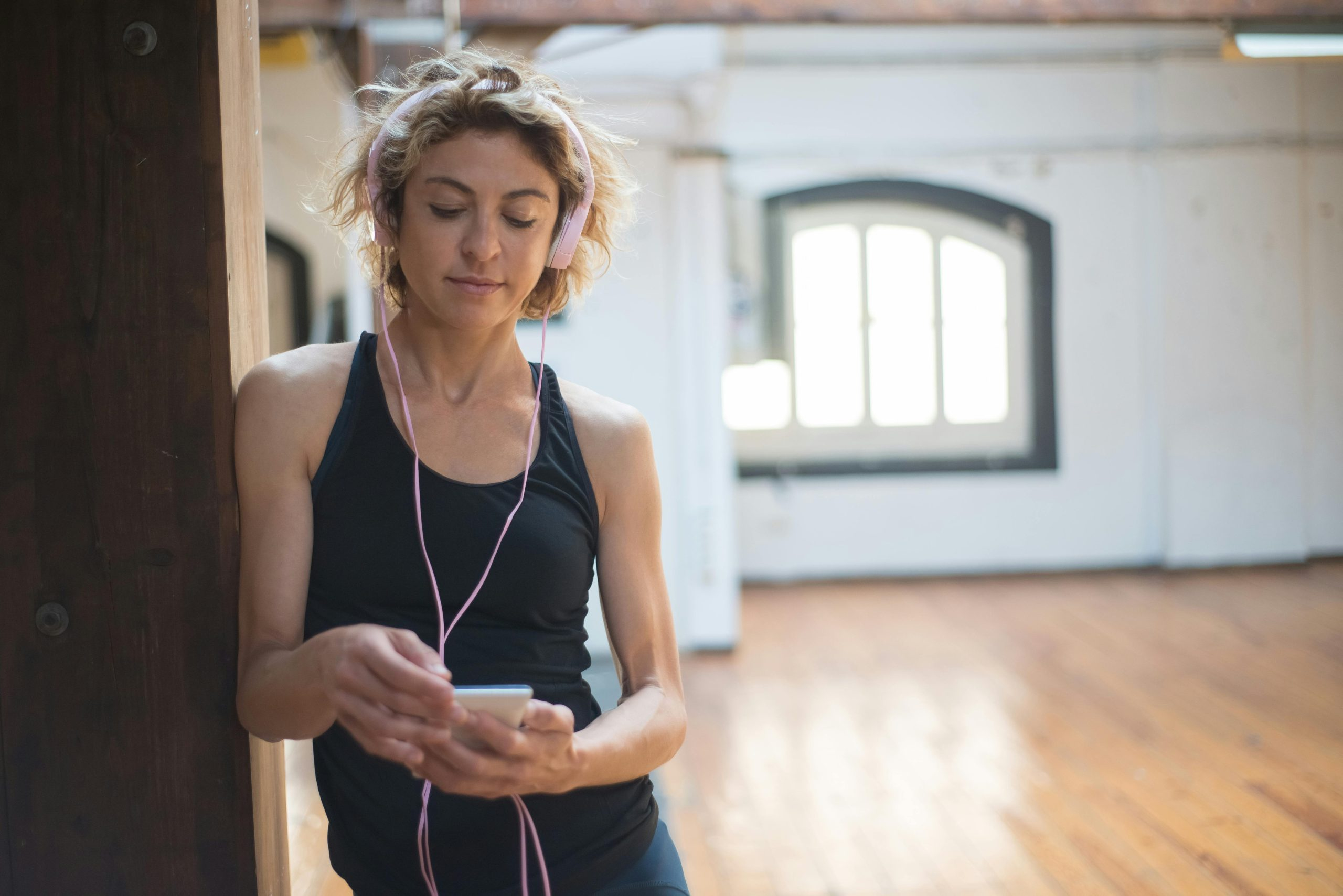 Mindful Technology Uses Digital Tools Without Losing Humanity